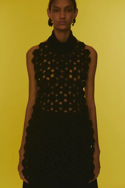 Look 3